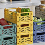What Should You Consider When Choosing plastic crates for Your Business?
